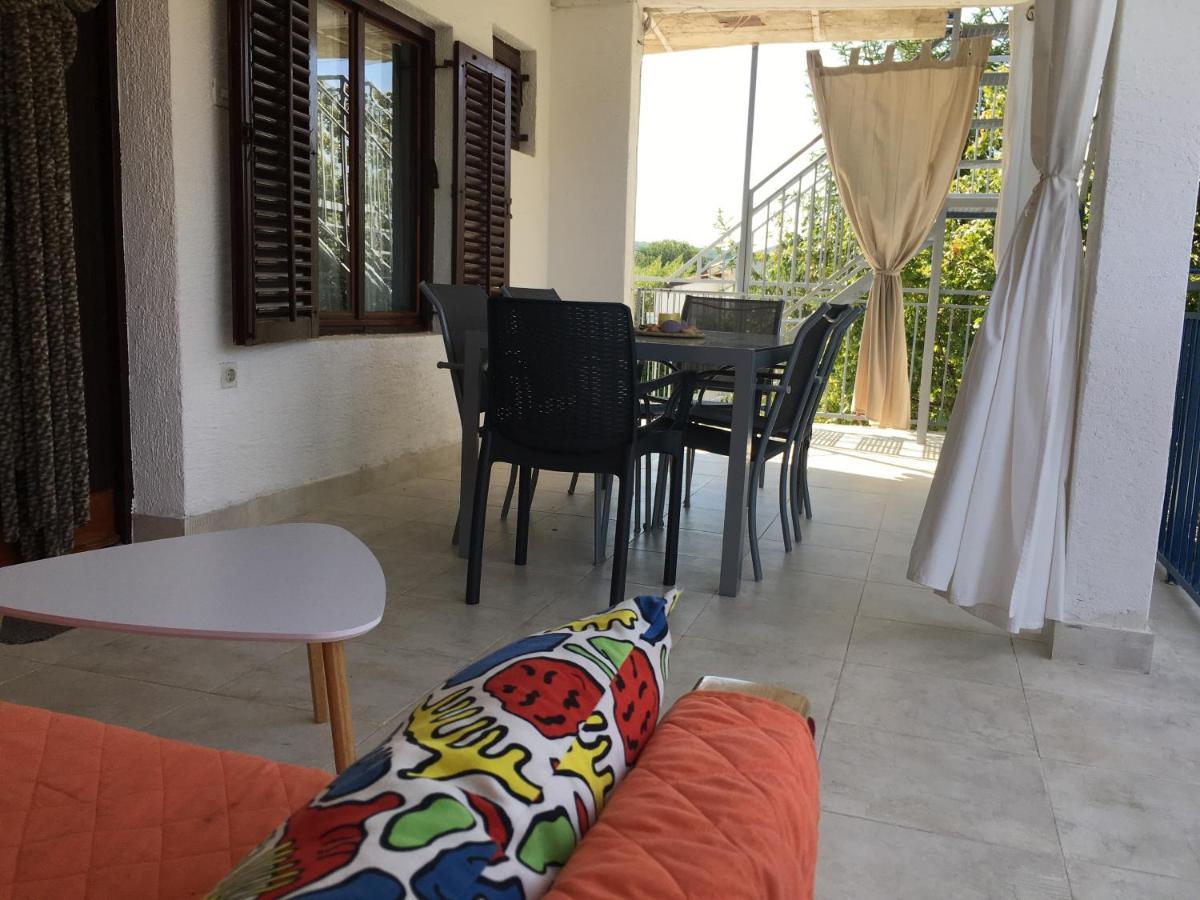 Apartmani Niessner Malinska Exteriér fotografie