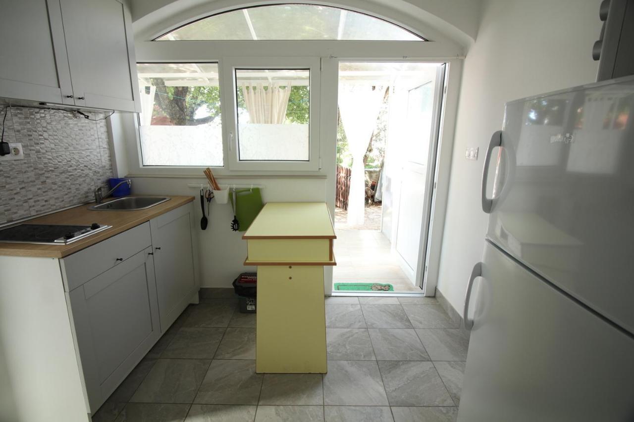 Apartmani Niessner Malinska Exteriér fotografie